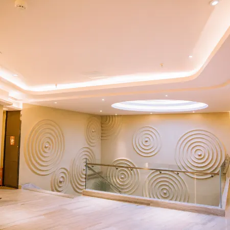Quanji Hotel