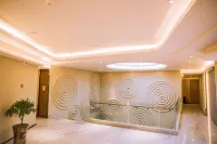 Quanji Hotel Hotel di Pucheng