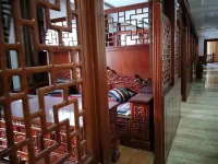 Yushu Pucuo Daji Hotel
