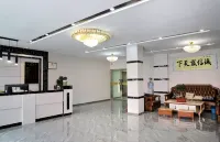 Hotels in Pomigzhi