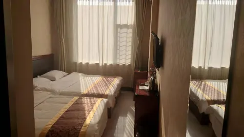 Huairen Hongda Hotel - Parkering