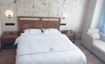 Beijiang Holiday Hotel