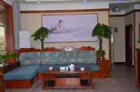 Zhashui Laolin Homestay