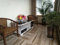 Tianfu Huasheng Hotel Hotels in Coqen