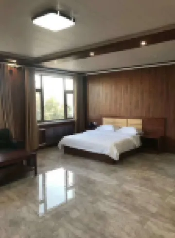 Olunchun Qi Hongxiu Hotel