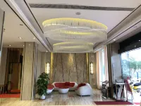 the New Fashion Hotel on Both Sides