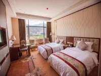 Nyingchi Dongchen Jinhui Hotel (Binhe Road) Hotels in Nyingchi