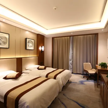 Baicheng Taihe Bath Hotel