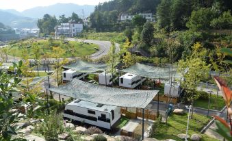 Huoshan RV camp