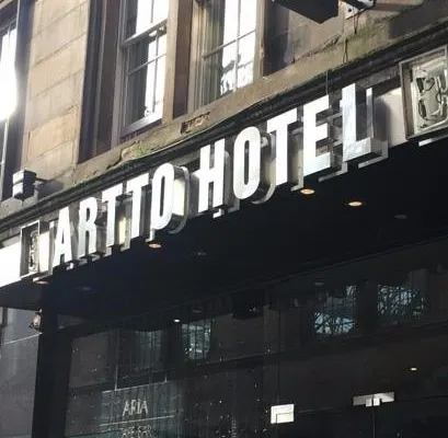 Artto Hotel โรงแรมใกล้สถานีถนนแชริงครอส