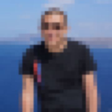 當地司導彬彬有禮