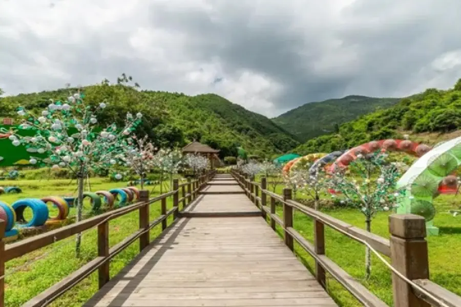 Jinzhu Gully Agriculture Sightseeing Garden