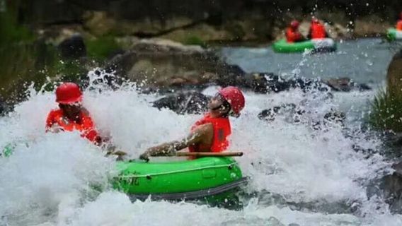 Meizhou Fengshun Longjing River Drifting