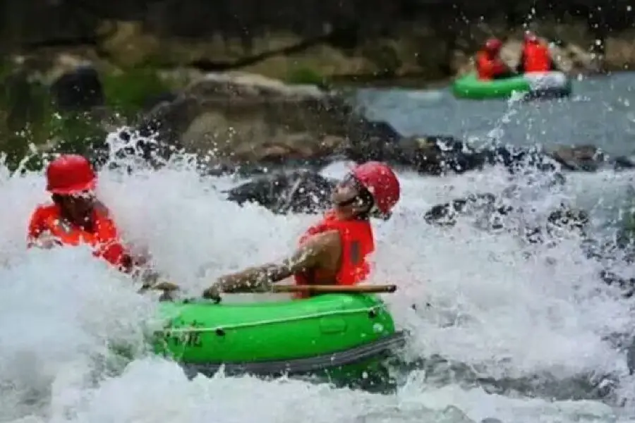 Meizhou Fengshun Longjing River Drifting