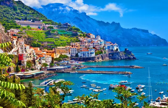 意大利科莫湖瓦倫納貝拉吉奧一日遊8人小團米蘭酒店接送中文司機