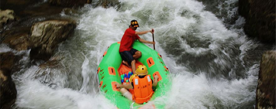 Guilin Shi'ertan Drifting