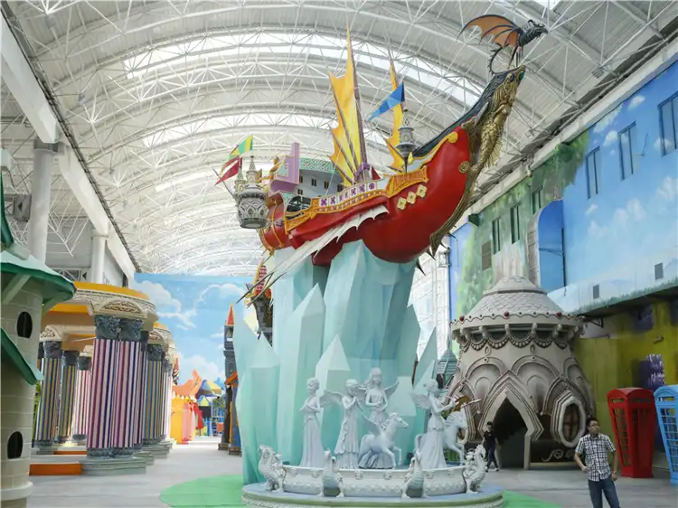 Hotels near Zhongguo Yingshida Amusement Park