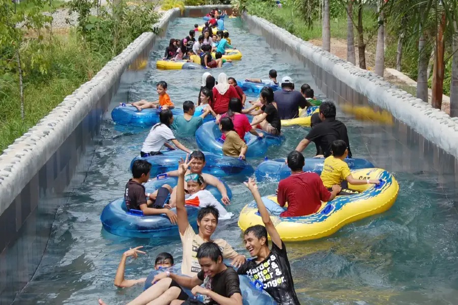 Bukit Gambang Resort City- Water Park