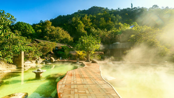 Tengchong Hot Spring Soak