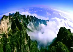 Wanxian (“Ten Thousand Divinities”) Mountain Scenic Area