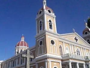 Day trip Granada Isletas +Colonial City tour from Managua