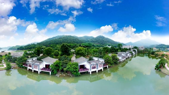 Wanlü Lake · Wanlü Valley Resort