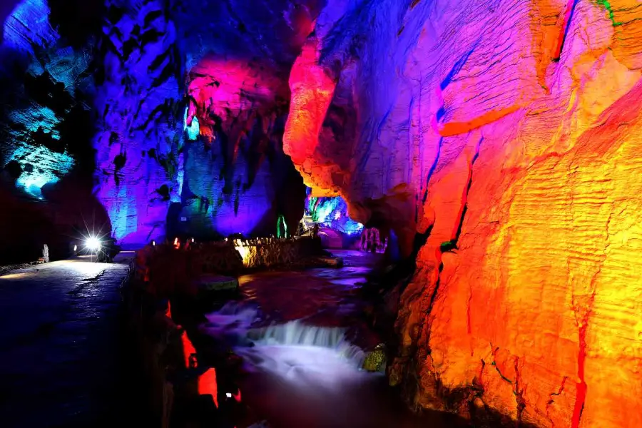 Dragon Palace Cave Scenic Spot