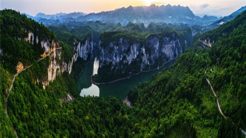 茅岩河九天洞風景区