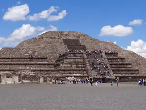 Pyramids of Teotihuacan & Tequila Tasting - Private