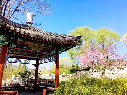 4_Garden of World's Flowers