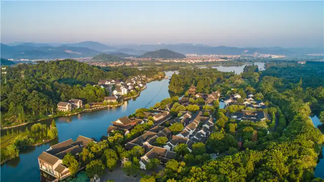 鄰近紹興柯岩風景區的酒店