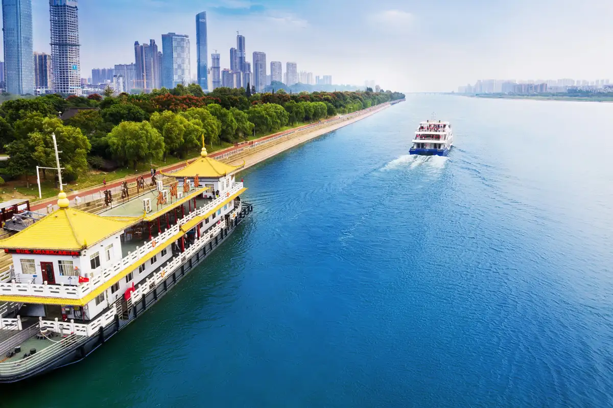 Xiangjiang Cruise