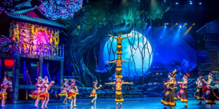 張家界《魅力湘西》演出