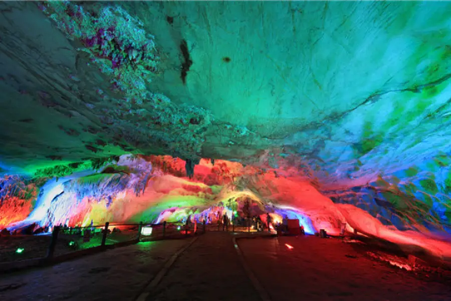 펑라이시엔동 동굴