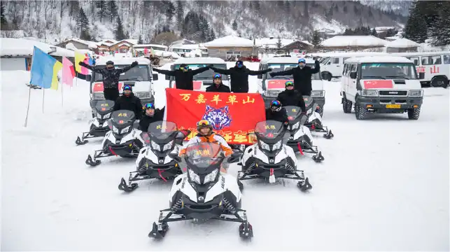 Hotels near Xuexiang Gouxiongling