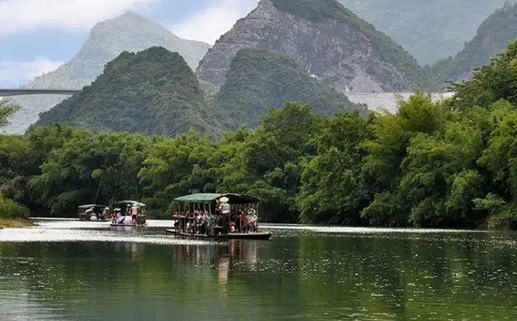 清遠魚水旅遊風景度假區附近的飯店