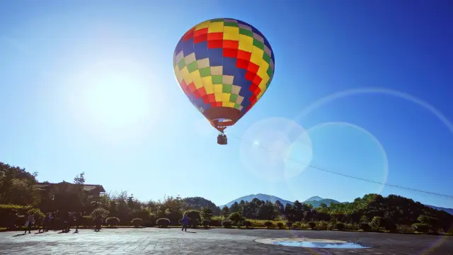 Hot Air Ballooning in Baoshan