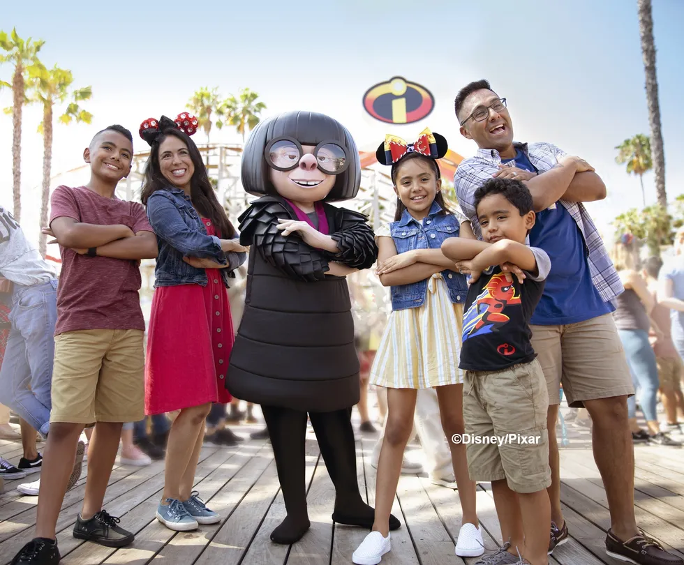 4_Disney California Adventure Park