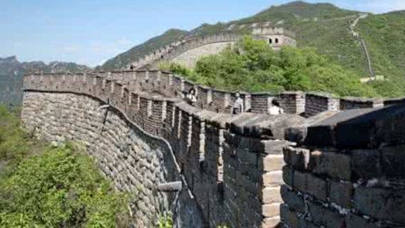 お薦め！慕田峪万里の長城 半日観光　午前／午後発〈入場料、ロープウェイ代込み〉＜日本語ガイド／ホテル送迎付き／1名出発＞