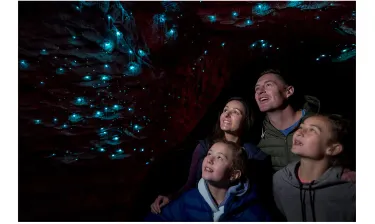 Te Anau Glowworm Caves
