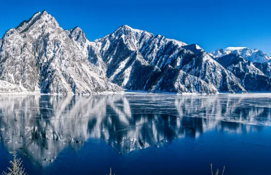 天山天池包車接駁車票大小同價