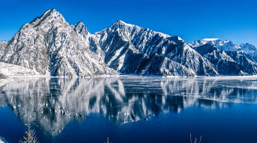 4_Tianshan Tianchi
