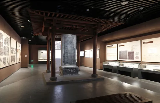 西夏陵門票＋賀蘭山巖畫門票+觀光車票（來回）+銀川市區接駁車（來回）成人