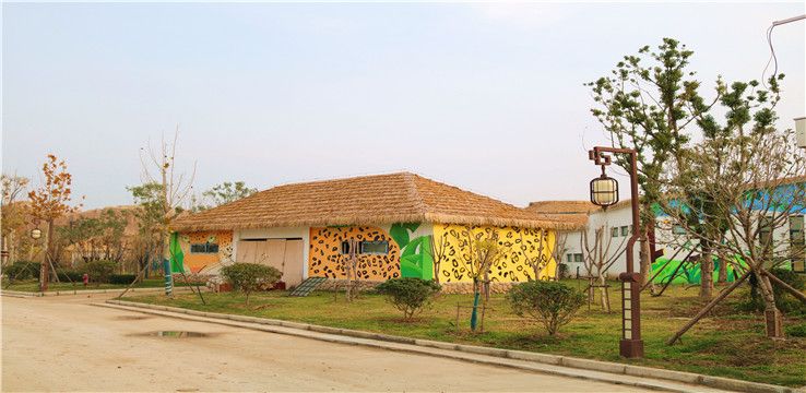 Linquan Magic Zoo