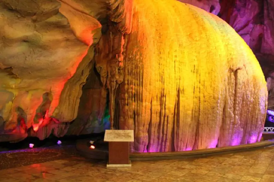 Taiyi Cave