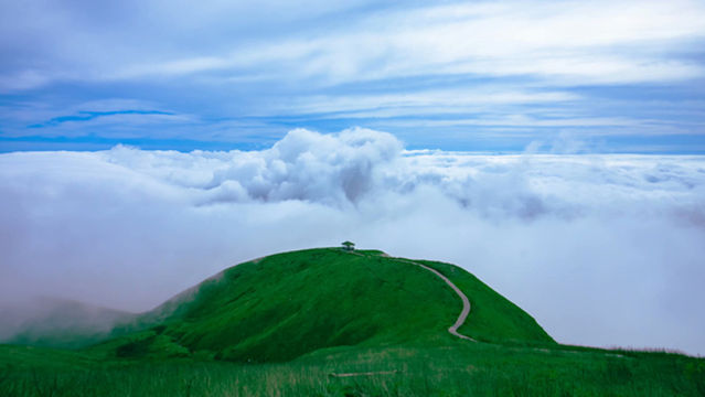 Sea of Clouds Sightseeing on Wugong Mountain