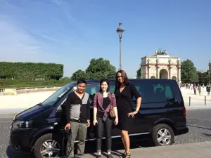 Paris Private City Tour with Hotel Apartment Pickup & Drop off Included