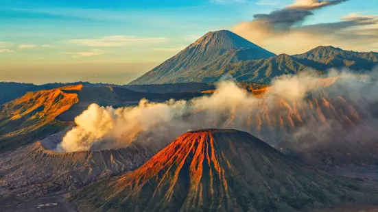 布羅莫火山