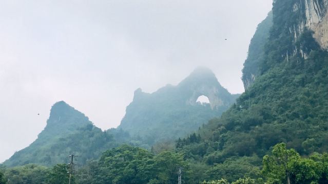 陽朔漓江三星遊船+《印象劉三姐》山水實景演出一日遊【8人小團/私家團】