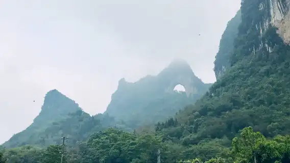 陽朔漓江三星船/四星遊船+遇龍河竹筏漂遊一日【小團/私人導覽】